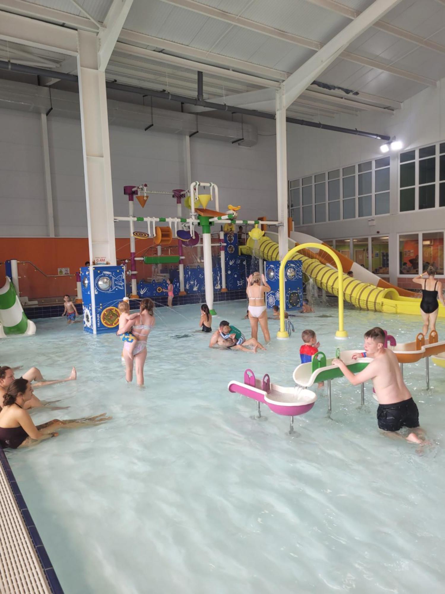 A22 Unity Beach Holiday Resort Unity Brean Sleeps 8 People 3 Bedrooms 1 Pet Stays Free Berrow 외부 사진